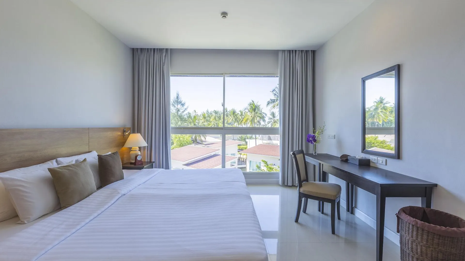 Resort Kantary Beach Hotel Villas & Suites Khao Lak