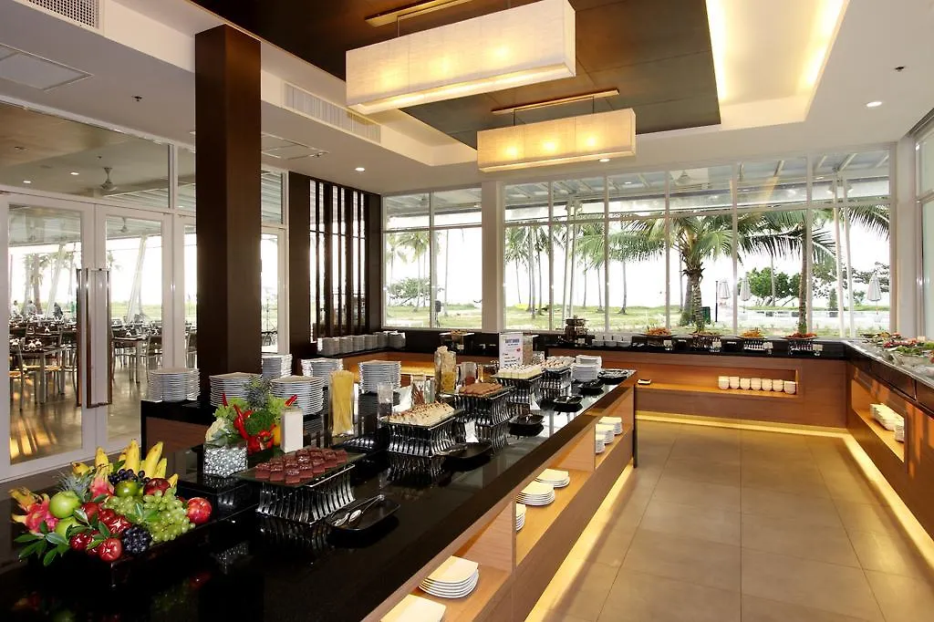 Kantary Beach Hotel Villas & Suites Khao Lak 5*,  Thailand